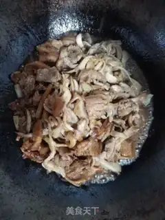 Make Five flowers and mushrooms step 8