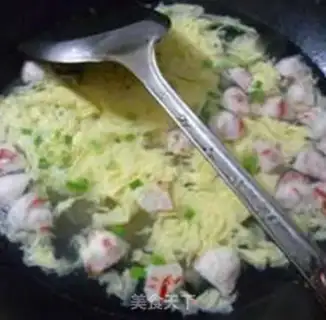 Make Lobsterball omelet soup step 8