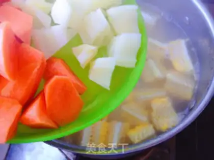 Make walnut corn ribs soup step 4