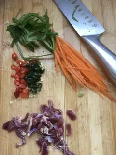 Make The pepper pigeon noodle step 4