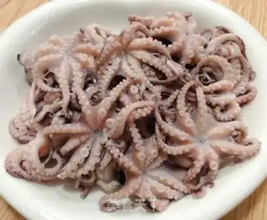 Make Red octopus step 2