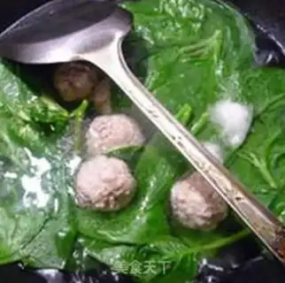 Make Burgundy meatball soup step 6