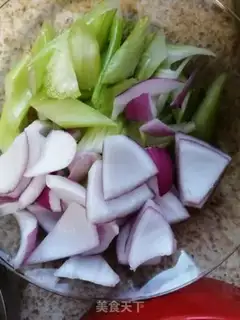 Make Red bean bean peeled onions step 1