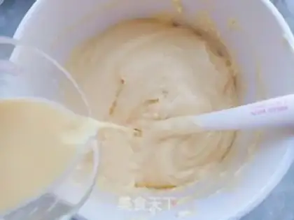 Make Swing horse cake step 9
