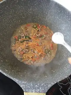 Make The pepper pigeon noodle step 11