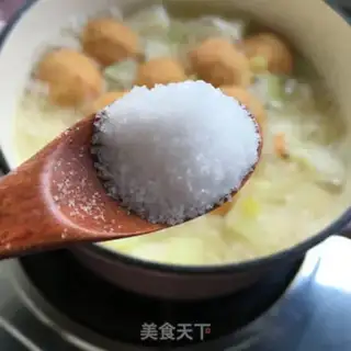 Make Poonmelon seameal soup step 9