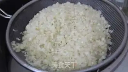 Make Seafood egg yolk step 5