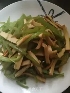 Make The soy-dry peppers step 4