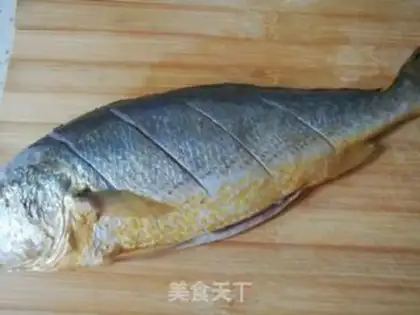 Make Fresh yellow fish step 2