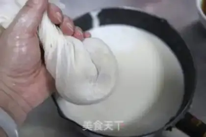 Make Salted tofu brain and black soy pudding step 7