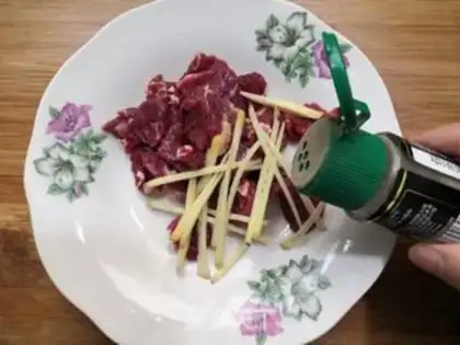 Make Beef Zoe orchid step 4