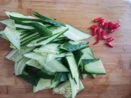 Make Pelican cucumber step 0