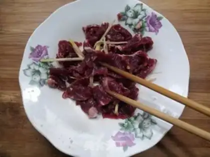 Make Beef Zoe orchid step 8