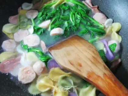 Make Shrimp balls, chicken and butterflies step 7