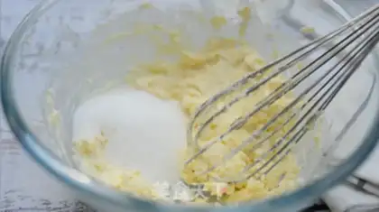 Make Basque cheesecake step 1