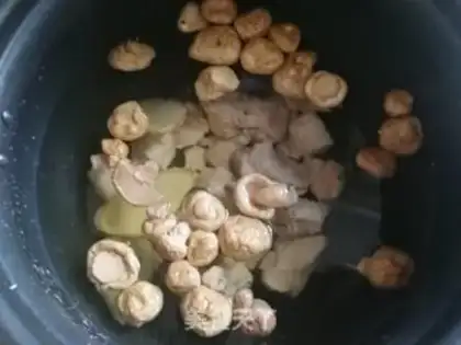 Make Breathbone soup step 7