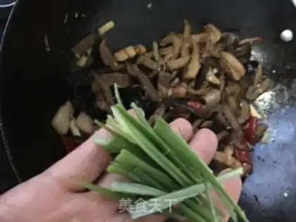 Make Scrambled with pepper step 8