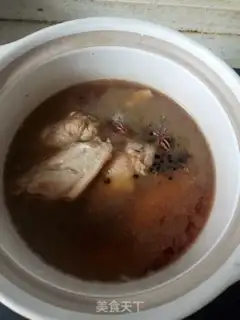Make Red chicken wings, potatoes step 6