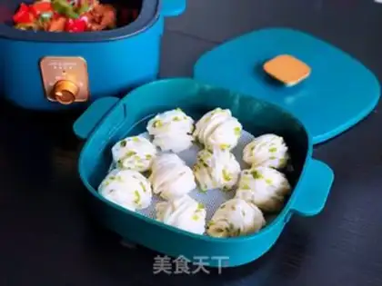 Make Mini onion roll step 7