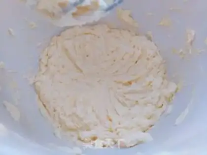 Make Shield cookies step 5