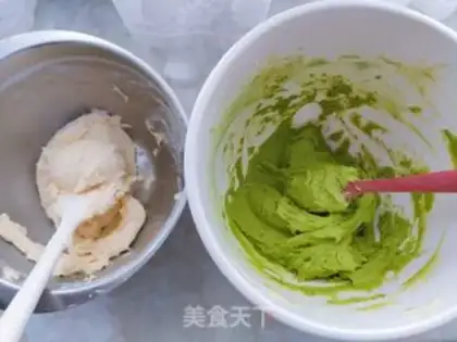 Make Shield cookies step 6