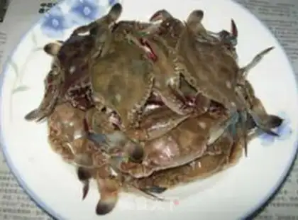 Make Crab fried eggs step 0