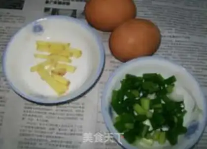 Make Crab fried eggs step 1