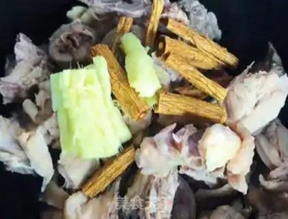 Make Chicken soup step 1