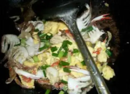 Make Crab fried eggs step 7