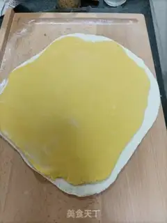 Make Pumpkin rolls step 10