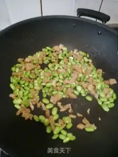 Make Rhodish and fried beans step 7