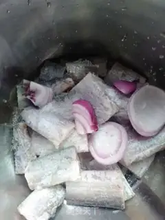 Make Homemade fish cans step 1