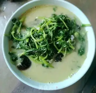 Make Eggs and rice soup step 6