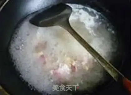 Make Shrimp clams and saline bamboo soup step 6