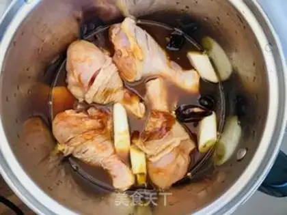 Make Pyramid chicken legs dry step 5