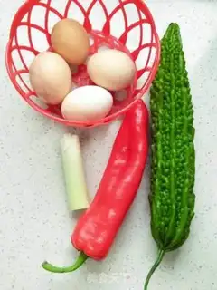 Make ♪ Suffering melons, peppers, eggs ♪ step 0