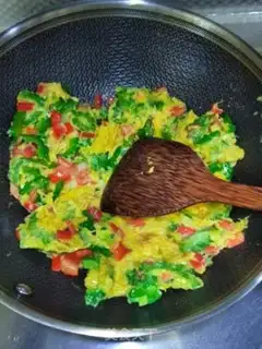 Make ♪ Suffering melons, peppers, eggs ♪ step 5