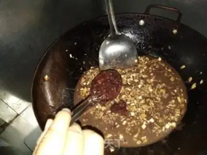 Make Home onion sauce step 9