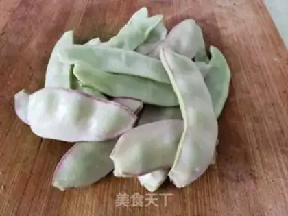 Make The bean bean horns, the black wood ear step 0
