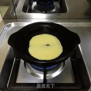 Make Red sugar rice congee step 1