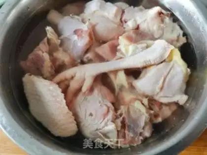 Make Monkey mushroom chicken soup step 2