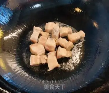 Make Pyramid chestnut step 1