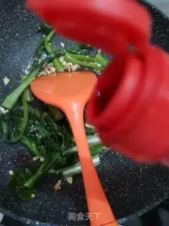 Make Garlic cabbage step 4