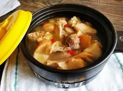 Make Monkey mushroom chicken soup step 7