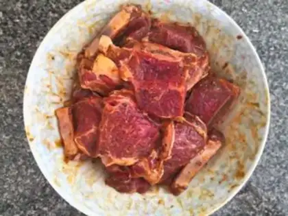 Make Black pepper cowboy bones step 1