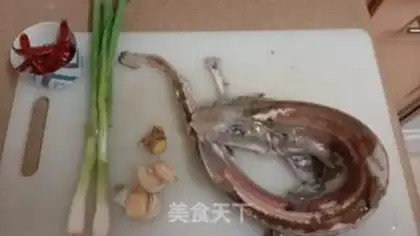 Make Red-burned sharks step 2