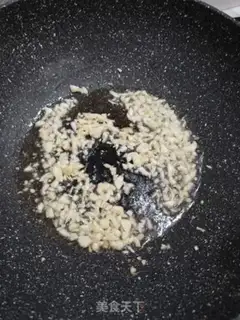 Make Garlic shrimp step 1