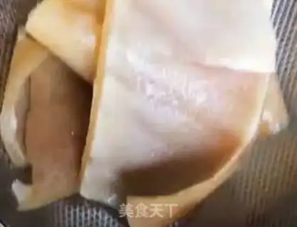 Make Piggy skin step 1