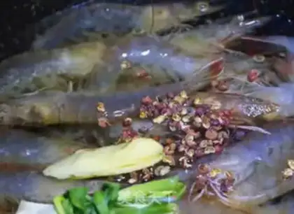 Make Lemon sour shrimp step 0