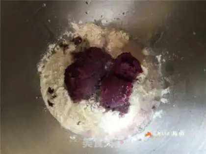 Make The purple butterflies step 1
